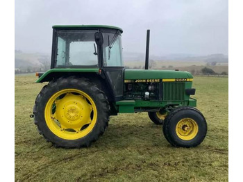 Tracteur agricole JOHN DEERE 2650