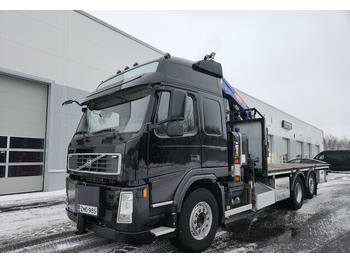 Camion plateau VOLVO