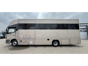 Camion chevaux MERCEDES-BENZ Atego 1530