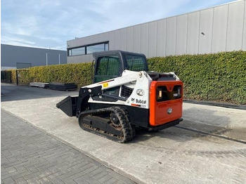 Mini chargeuse BOBCAT T450