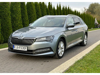 Voiture break ŠKODA