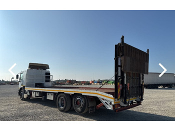 Camion plateau pour transport de équipements lourds RENAULT PREMIUM340: photos 2 Camion plateau pour transport de équipements lourds RENAULT PREMIUM340: photos 2
