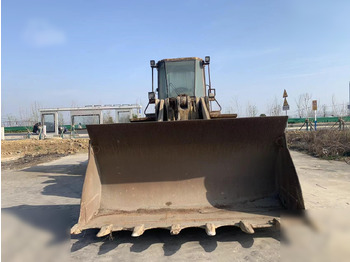 Chargeuse sur pneus CATERPILLAR 966F: photos 2