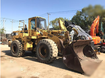 Chargeuse sur pneus CATERPILLAR 966F