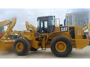 Chargeuse sur pneus CATERPILLAR 966