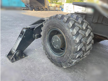 Pelle sur pneus HYUNDAI ROBEX 210W-9S: photos 4 Pelle sur pneus HYUNDAI ROBEX 210W-9S: photos 4