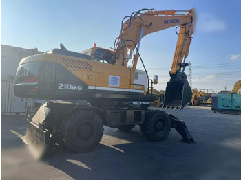 Pelle sur pneus HYUNDAI ROBEX 210W-9S: photos 2 Pelle sur pneus HYUNDAI ROBEX 210W-9S: photos 2