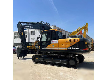 Pelle sur chenille HYUNDAI