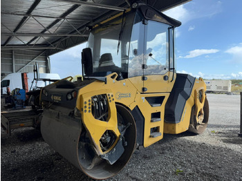 Rouleau compresseur BOMAG