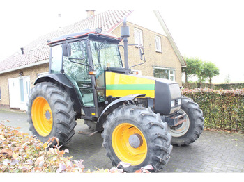 Tracteur agricole Valtra 900: photos 2