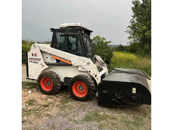 Chargeuse sur pneus BOBCAT S16