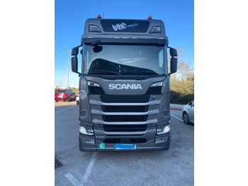 Tracteur routier SCANIA S 500