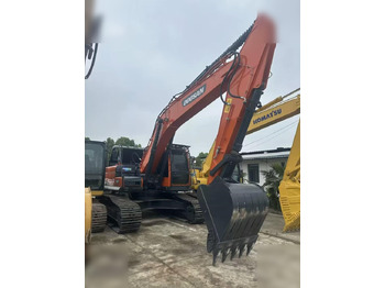 Pelle sur chenille DOOSAN DX225LC-9C