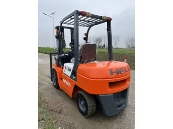 Chariot élévateur HELI