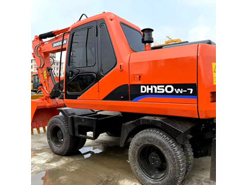 Pelle sur pneus DOOSAN DH150W-7