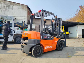 Chariot élévateur Used China Famous Brand HeLi  Brand  2t Forklift for Sale  HeLi  Brand 2t 3t 5t 7t 10t  Forklift Can Provide for You  Best Price [ Copy ]: photos 5