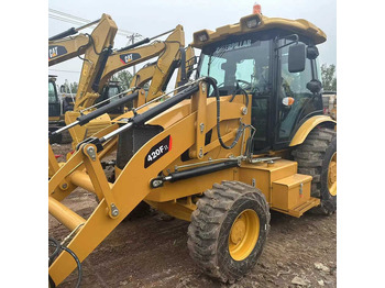 Tractopelle CATERPILLAR 420F