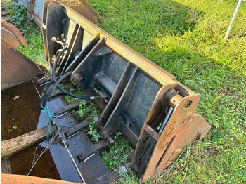 Chargeuse sur pneus SCHAEFF