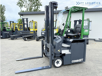 Chariot multidirectionnel Combilift Combilift CBE2500 / TRIPLEX / 5500MM / FREE LIFT / ELECTRIC DRIVE / ONLY 2300 MTH / FORK POSITIONER / SIDE SHIFT / NEW TYRES / L: photos 2