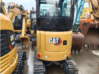 Mini pelle CATERPILLAR 302