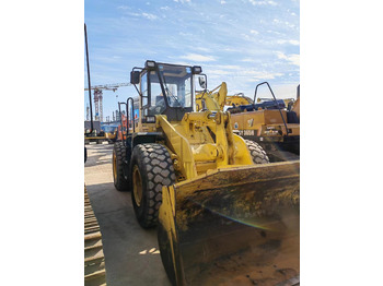 Chargeuse sur pneus KOMATSU WA320-3: photos 5