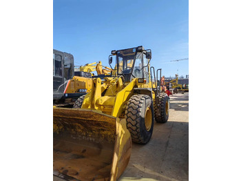 Chargeuse sur pneus KOMATSU WA320-3: photos 3