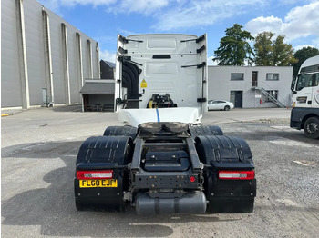 Tracteur routier Renault T 460 (EJF): photos 5 Tracteur routier Renault T 460 (EJF): photos 5