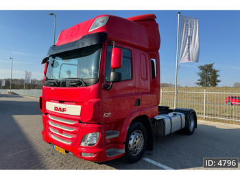 Tracteur routier DAF CF 440