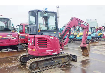 Mini pelle YANMAR VIO 30