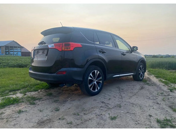 SUV Toyota RAV4 2.0 D-4D 4x4: photos 2