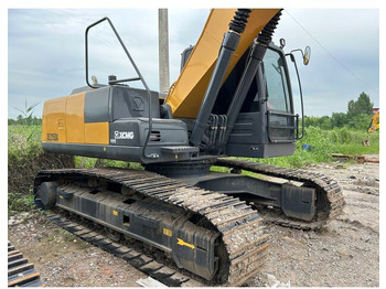 Pelle sur chenille XCMG XE215