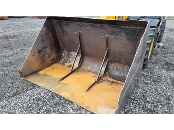 Chargeuse sur pneus télescopique JCB 535-95 AGRI SUPER: photos 4 Chargeuse sur pneus télescopique JCB 535-95 AGRI SUPER: photos 4