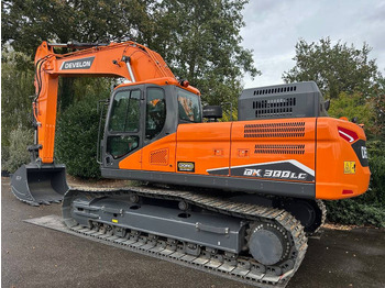 Pelle sur chenille DEVELON