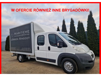 Utilitaire double cabine PEUGEOT Boxer