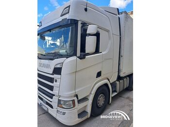 Tracteur routier SCANIA R 450