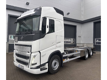 Camion porte-conteneur/ Caisse mobile VOLVO FH 540