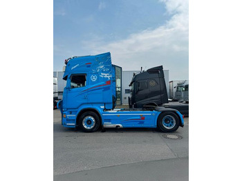Tracteur routier SCANIA R 520