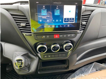 Fourgon utilitaire Iveco 35C18H: photos 3