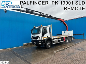Camion plateau IVECO Stralis
