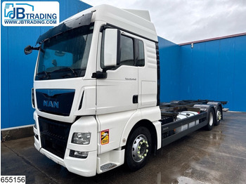 Camion porte-conteneur/ Caisse mobile MAN TGX 26.440