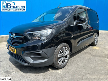 Fourgon utilitaire OPEL