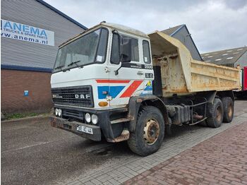 Camion benne DAF