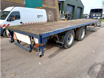 Semi-remorque plateau