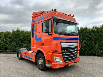 Tracteur routier DAF XF 440