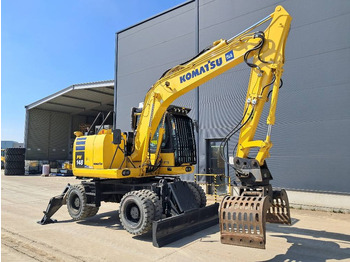 Pelle sur pneus KOMATSU PW148-10
