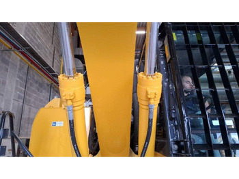 Flèche pour Engins de chantier Komatsu PW148-10 PW148-8 PW140-7 Boom and Arm: photos 5