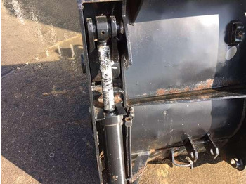 Godet pour chargeur 2350mm: photos 5