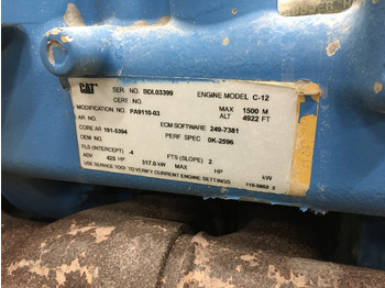 Engins de chantier CATERPILLAR