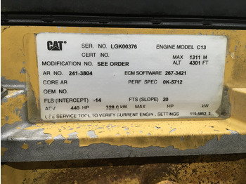 Engins de chantier CATERPILLAR