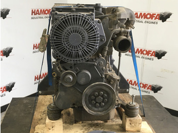 Engins de chantier Deutz BF4L1011F FOR PARTS: photos 4